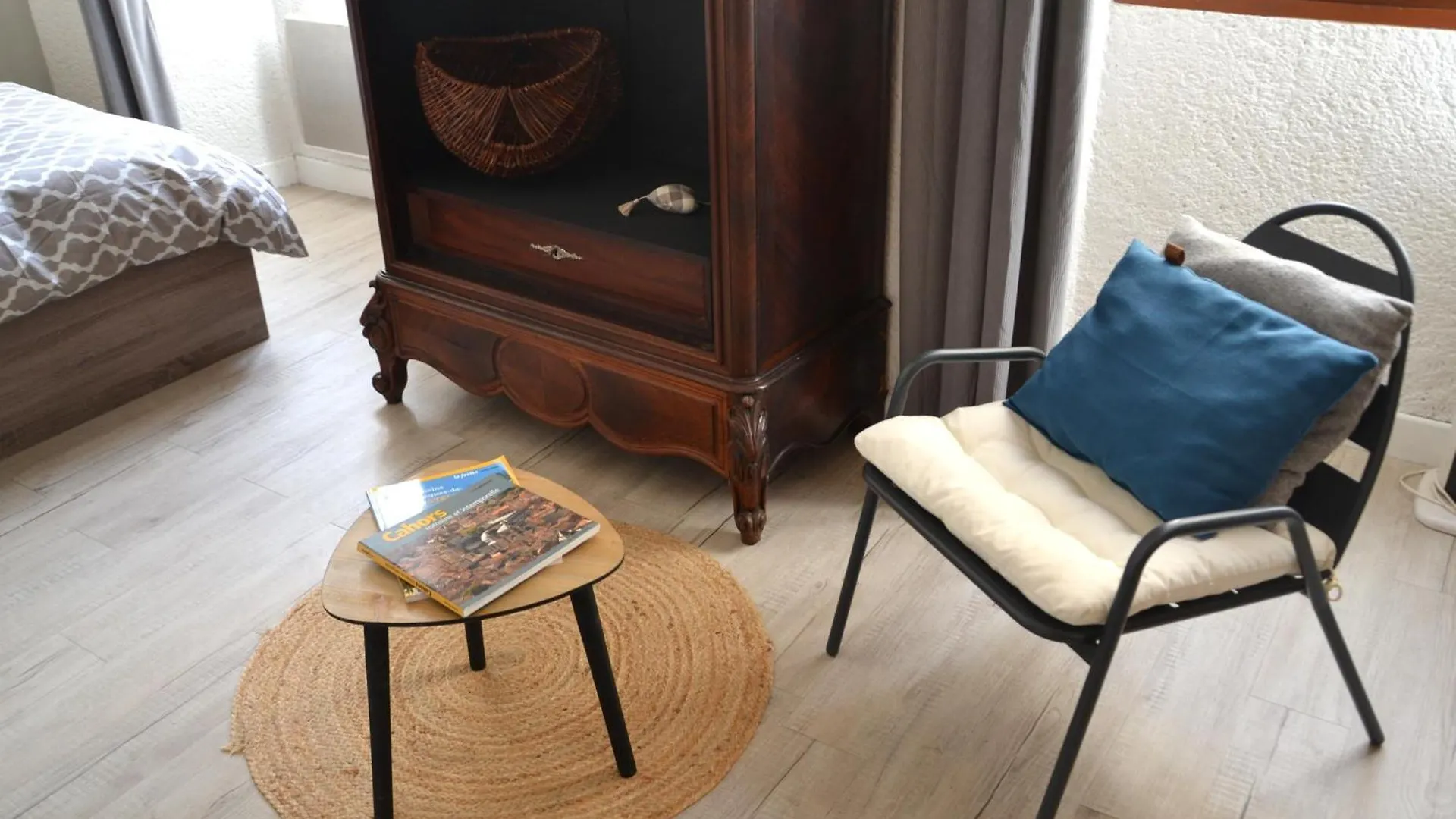 L'Edredon De Josephine Apartman Montcuq 0*,  Franciaország